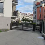 El Apartments - Diadem