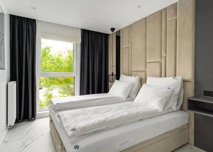 El Apartments - Diadem